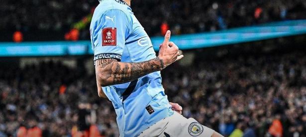 三亿体育体育在线登录-曼城遭遇意外失利，战绩受挫的简单介绍