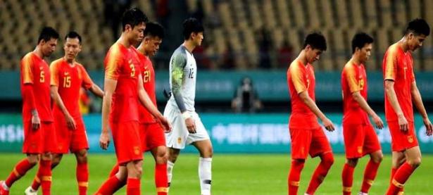 三亿体育体育网址-主力球员迎来爆发，球队凭借团结力量，取得胜利！的简单介绍