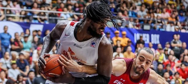 三亿体育体育电竞-包含独行侠外援受伤，或缺席下一场比赛的词条