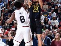 三亿体育体育中国官网-勇士再遭逆转，库里发威未能保护领先