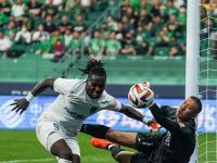 三亿体育体育网站入口-包含门将扑出关键一球，帮助球队晋级的词条