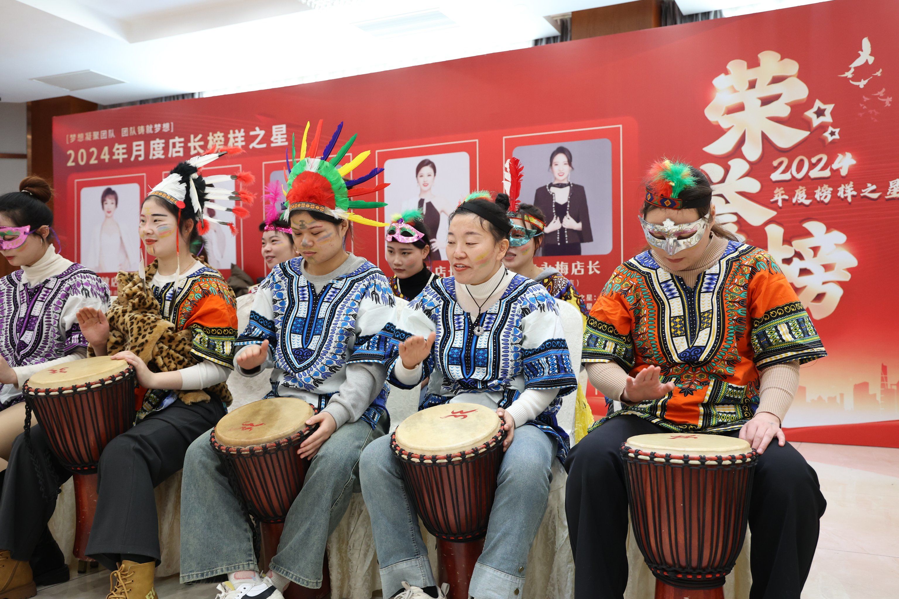 比赛中所体现的团队精神，是胜利的最重要秘诀