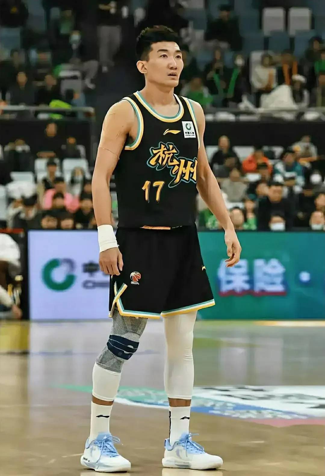 广厦男篮连胜，赢得对阵福建队的胜利