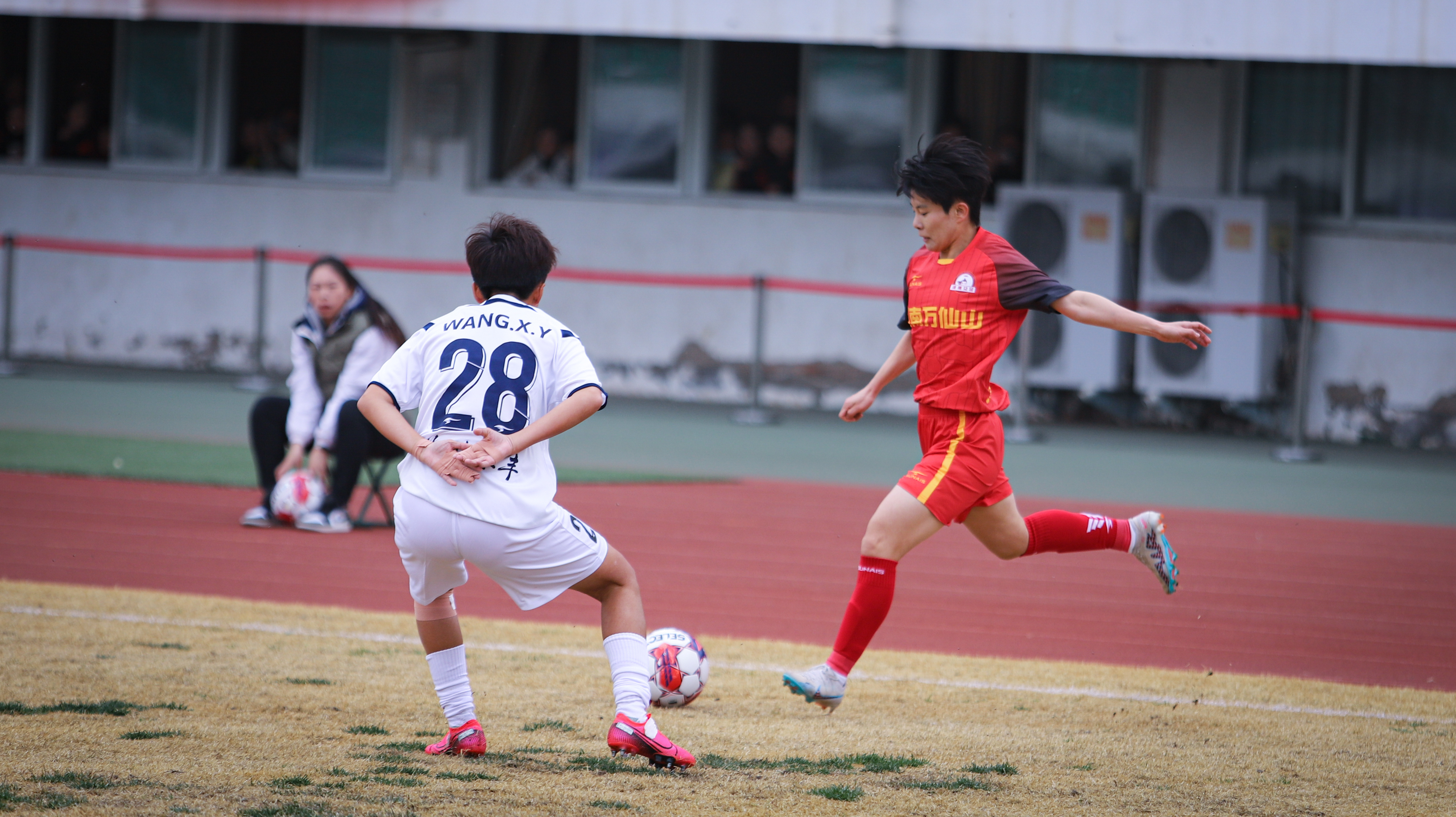 体育赛场亮点：女足比赛带来的精彩瞬间！的简单介绍