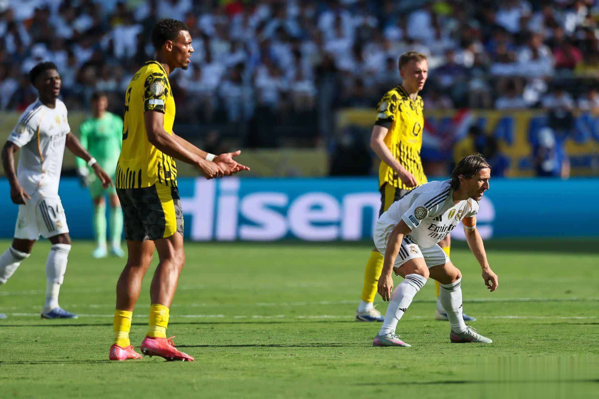 多特蒙德球队实力愈发强大，一鼓作气连胜征服对手的简单介绍