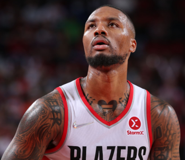 狼队痛失客场胜机,遗憾错失三分 狼队痛失客场胜机,遗憾错失三分