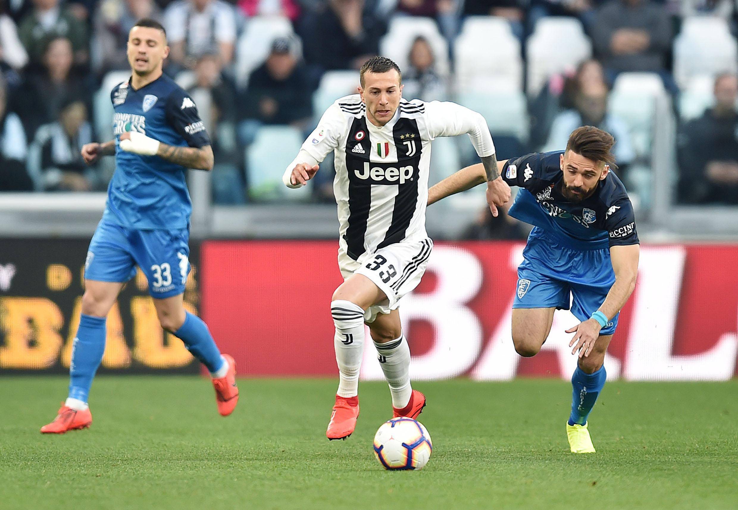 意大利球队再次在国内比赛中获胜