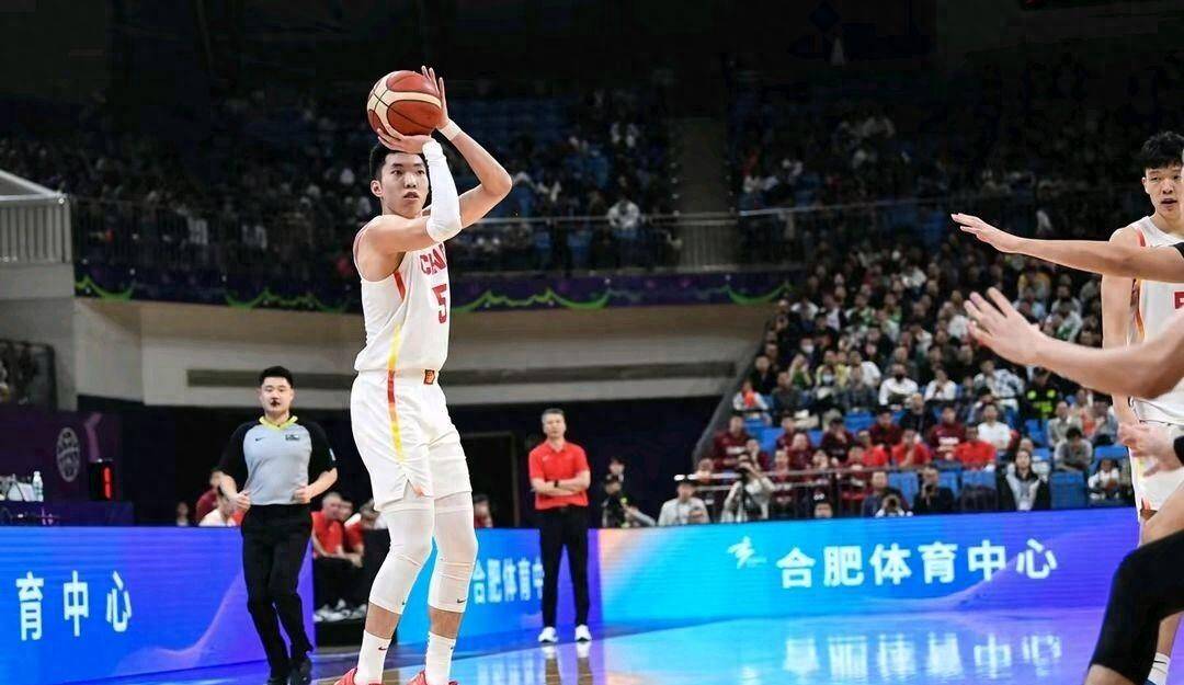 亚洲篮球冠军联赛掀起热潮，赛事精彩纷呈