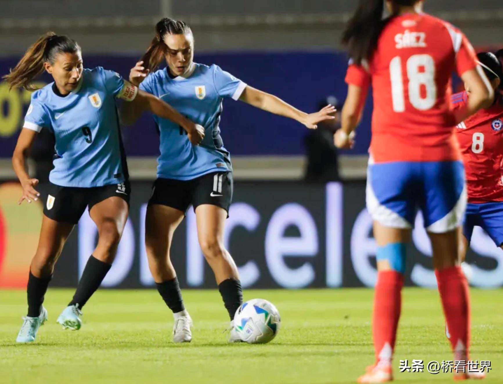 国际女足在比赛中展现出独特魅力 国际女足在比赛中展现出独特魅力