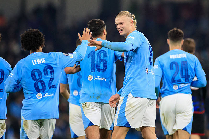 马德里竞技主场力克曼城，晋级欧冠八强！