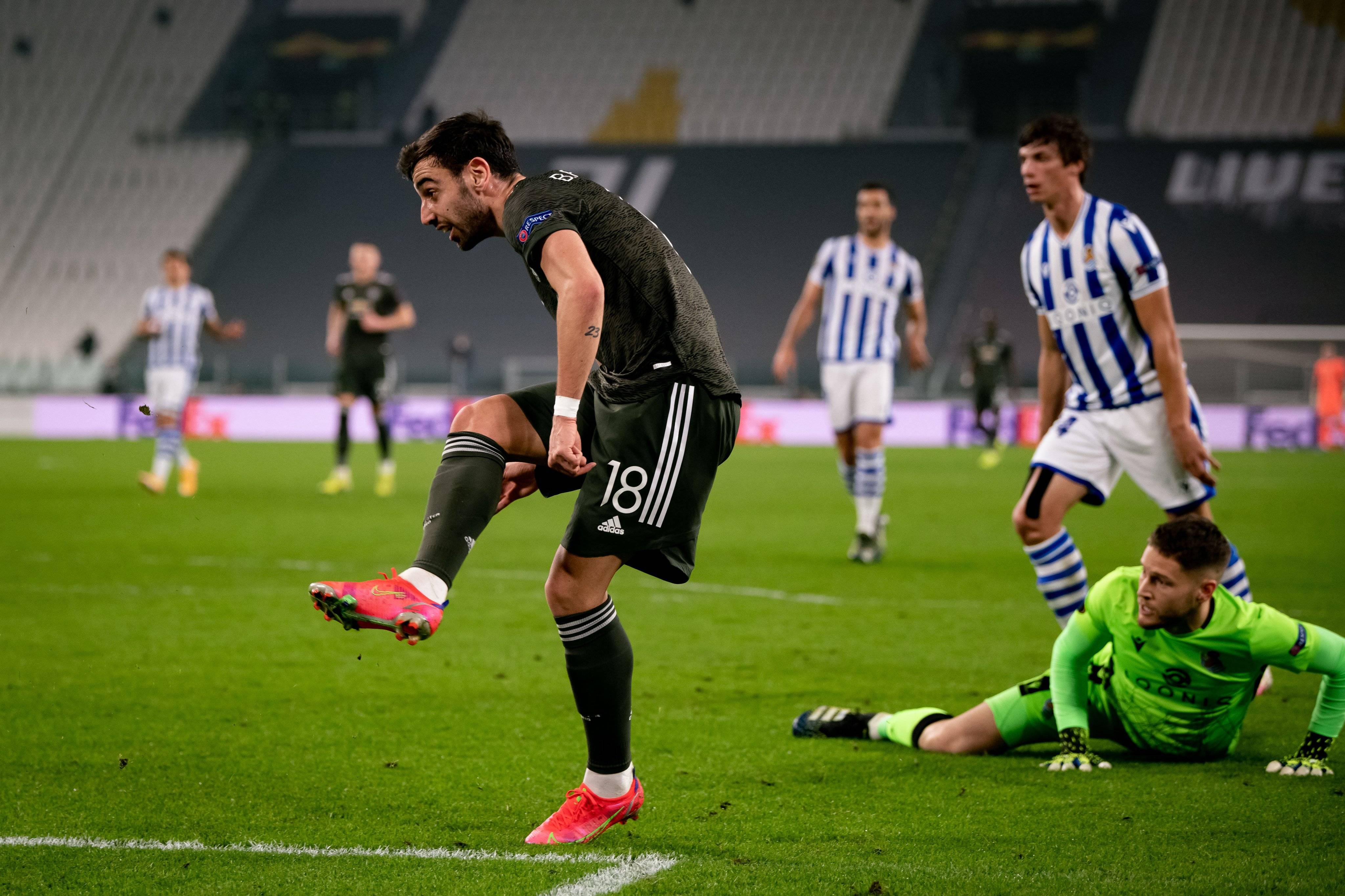 意甲强队苏格兰大胜，三球作客淘汰德甲雄鹿