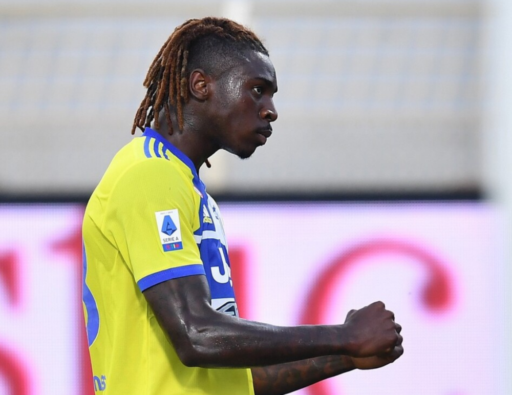 里昂队前锋状态回勇，连续轰入进球的简单介绍