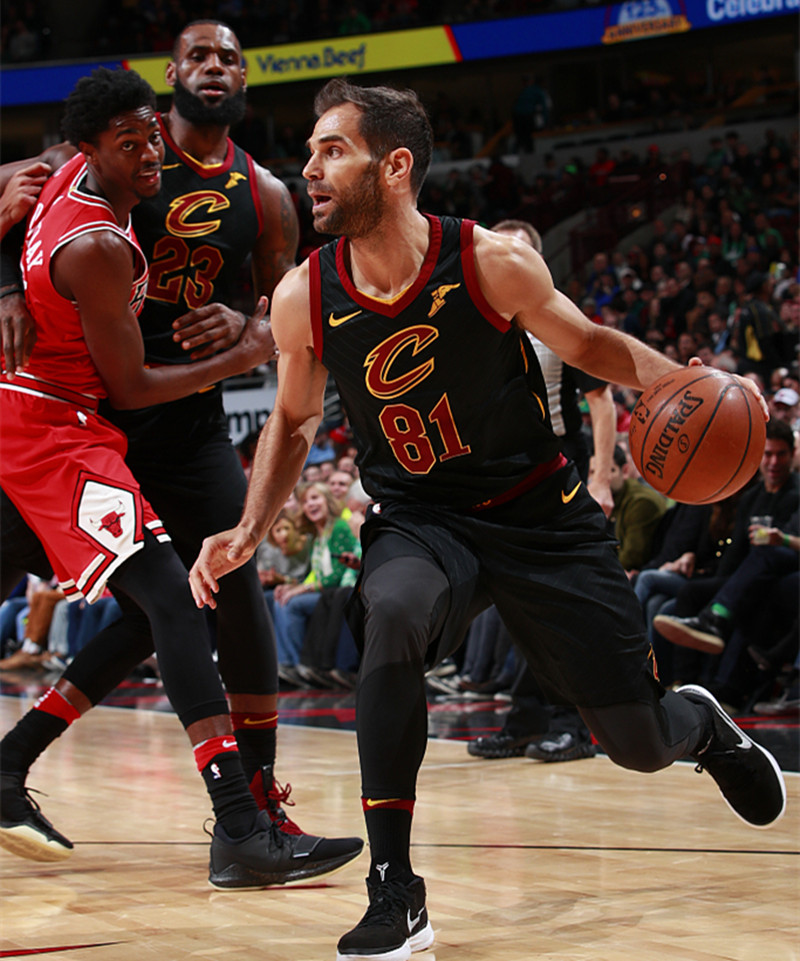 经验老将发挥稳定，球队战绩水涨船高的简单介绍