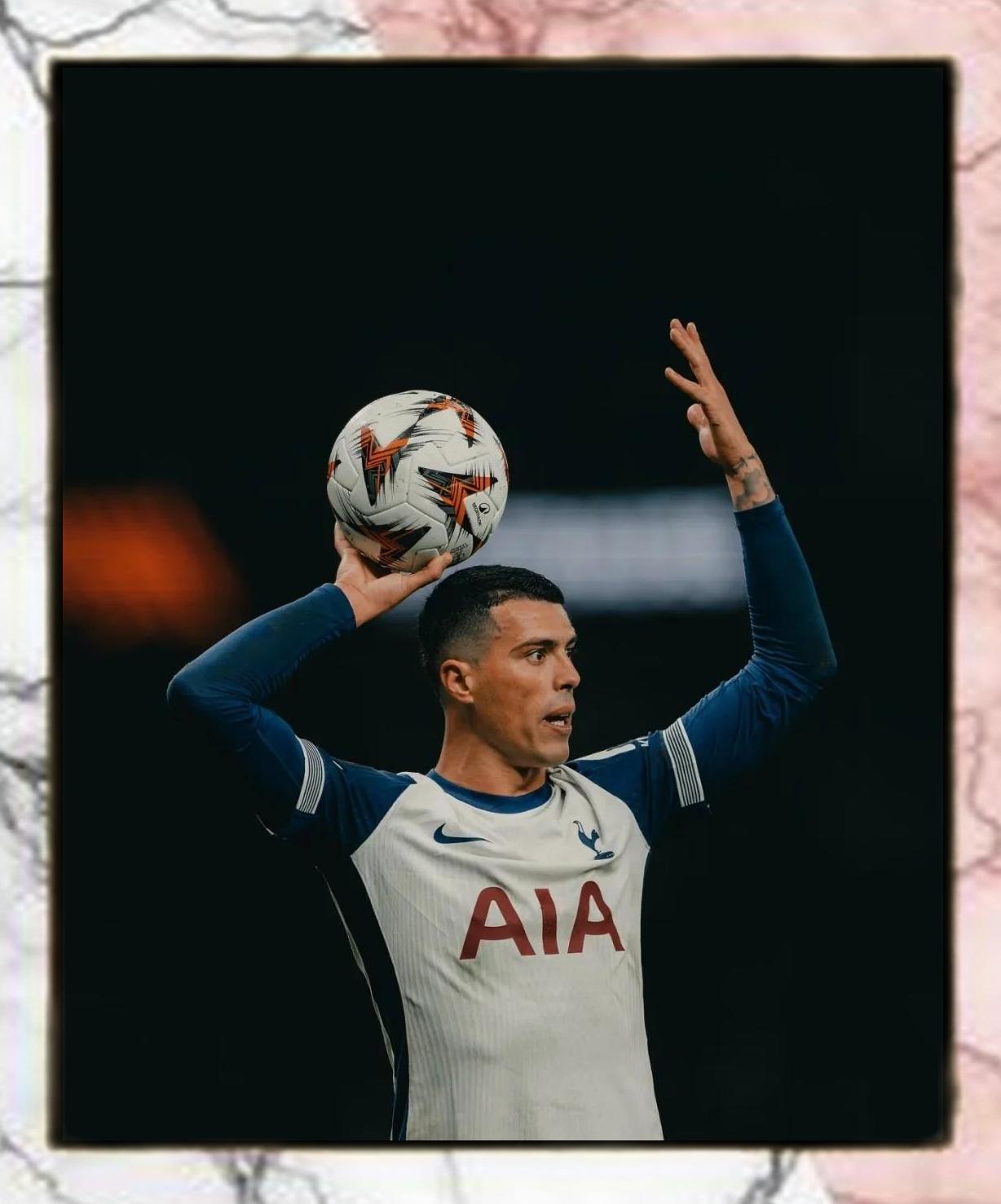 包含霍芬海姆球员因激烈对抗受伤下场，球队欲求补强的词条