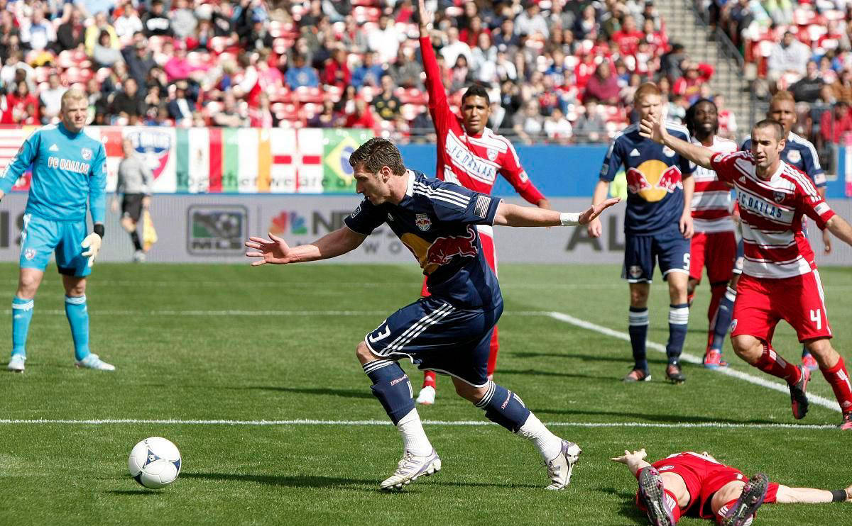 明尼苏达联重要比赛获胜，士气大振的简单介绍