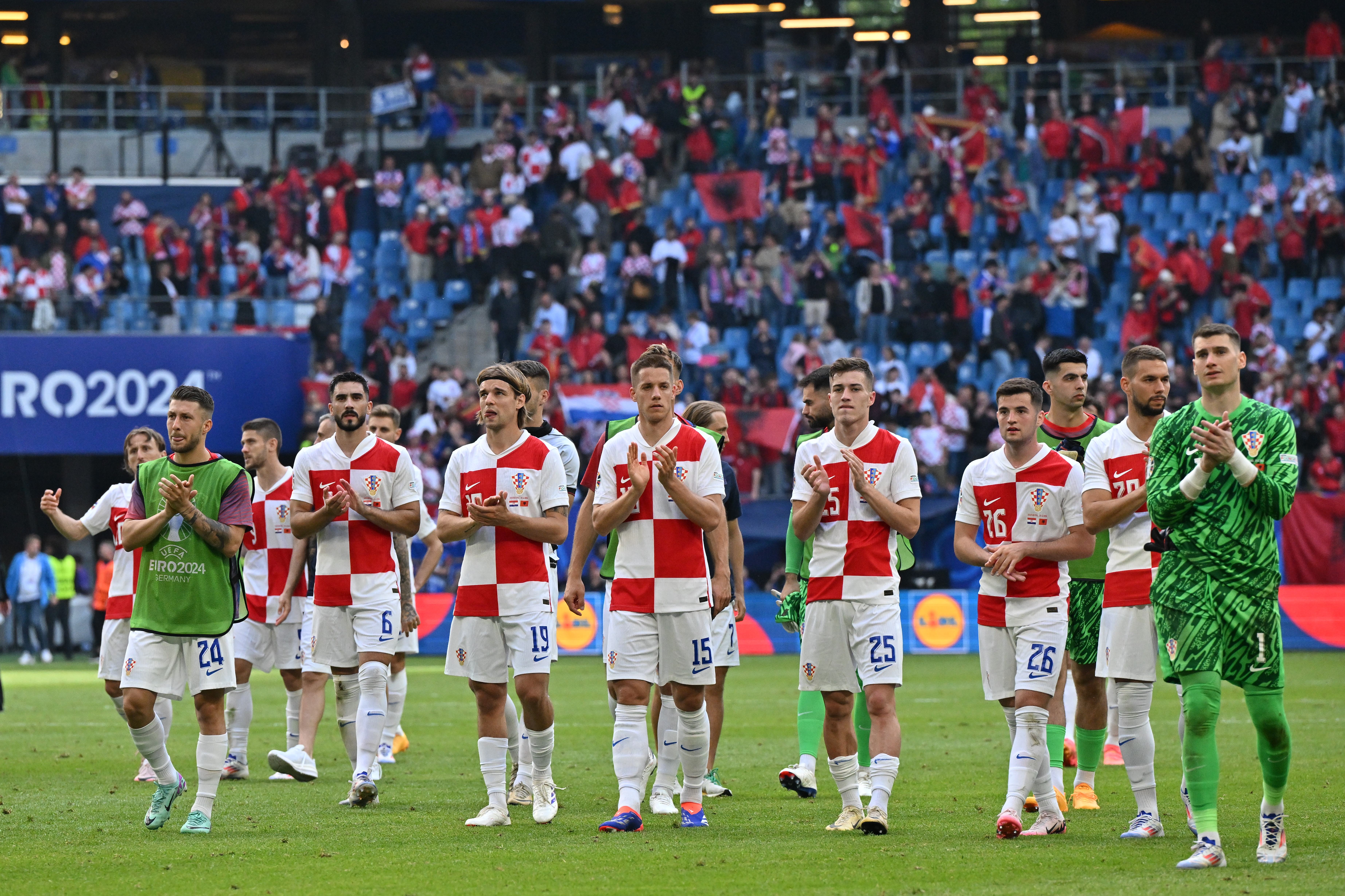 阿尔巴尼亚队在欧洲杯资格赛中获得胜利