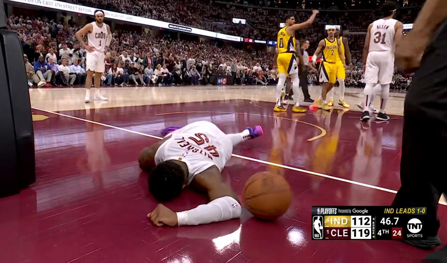 爵士擒下魔术,米切尔砍下35分 爵士擒下魔术,米切尔砍下35分