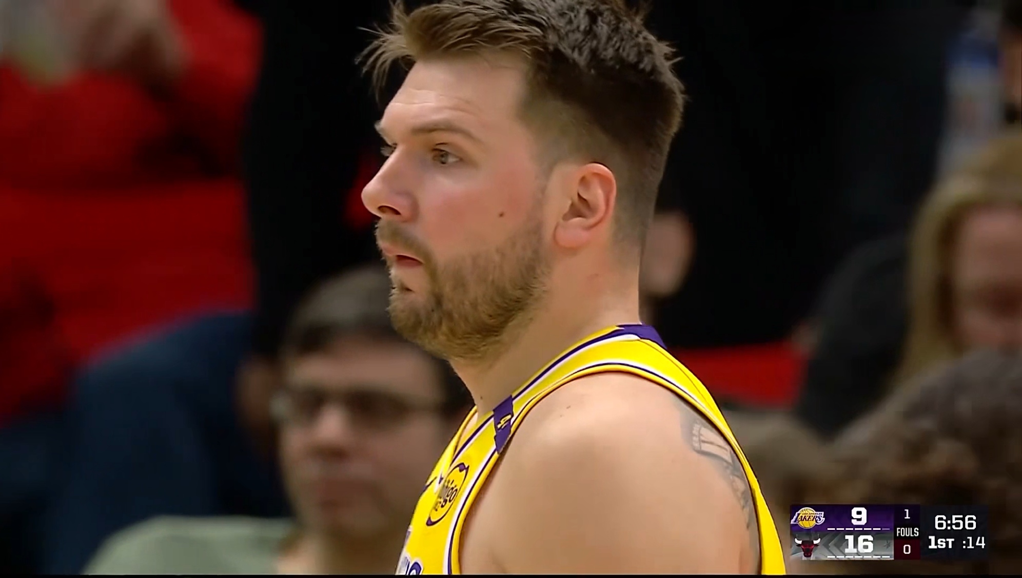 爵士客场逆转公牛，东契奇全场32分