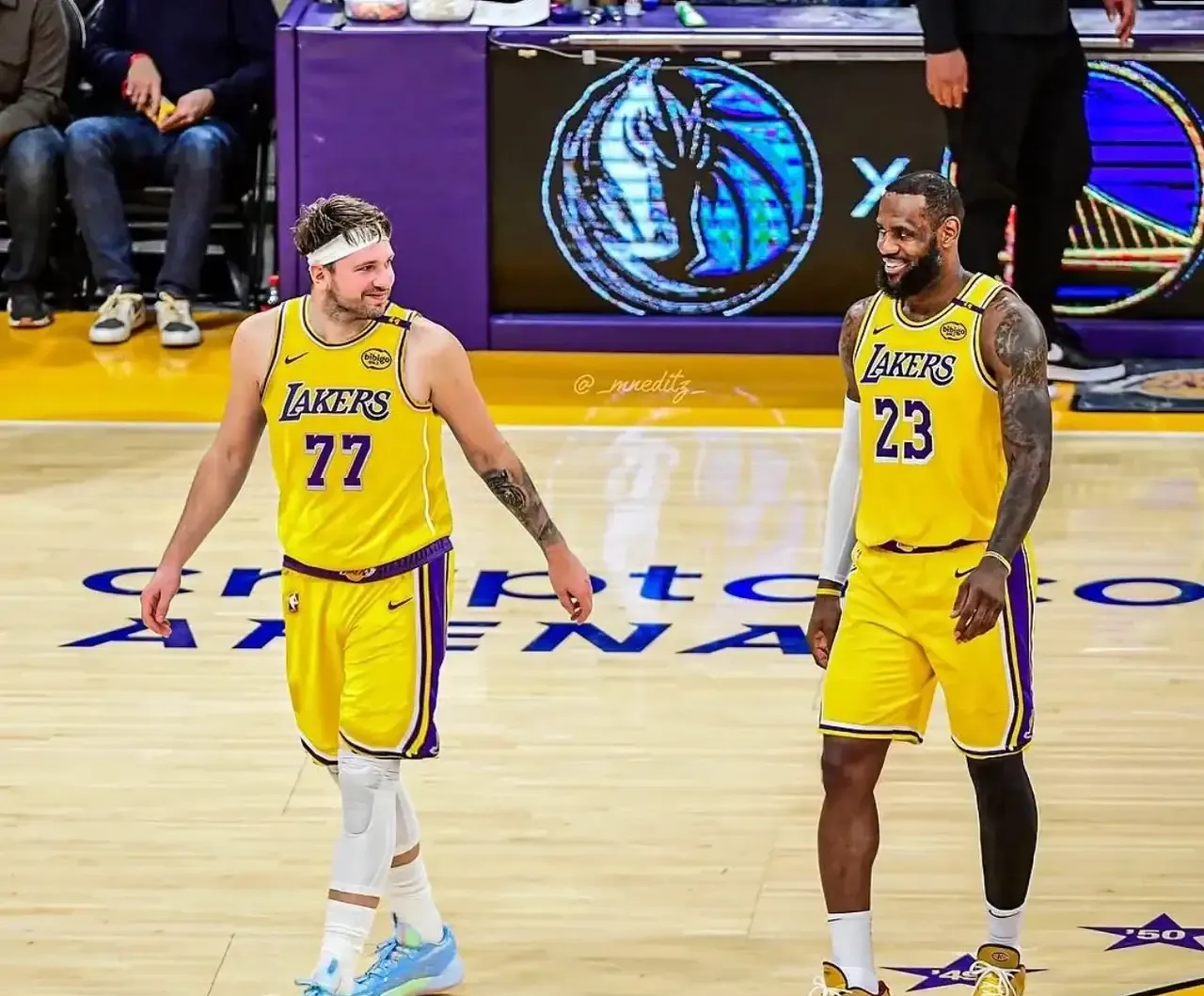 爵士客场逆转公牛，东契奇全场32分